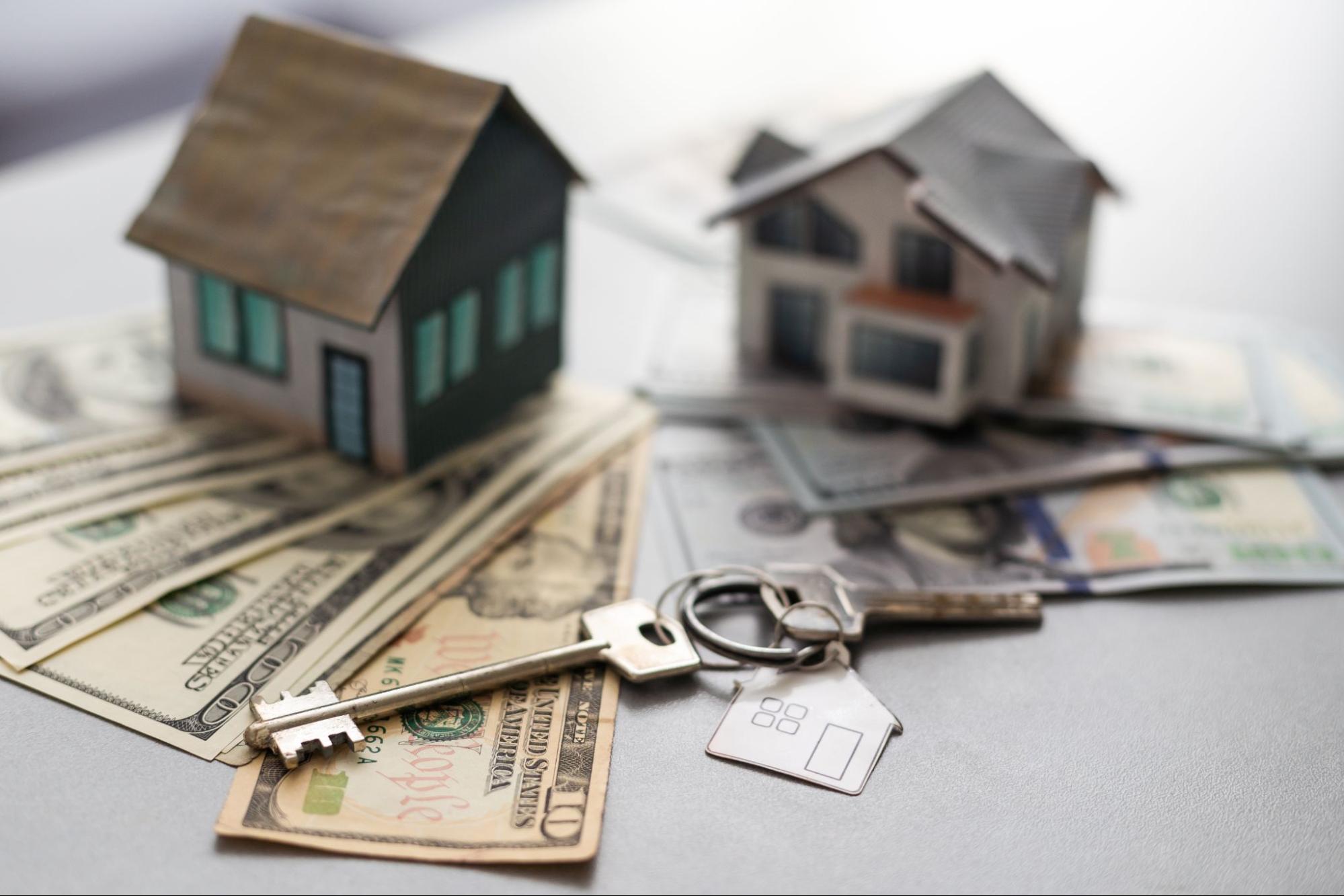 Selling a House Fast When You Still Live There: What the Process Really Looks Like